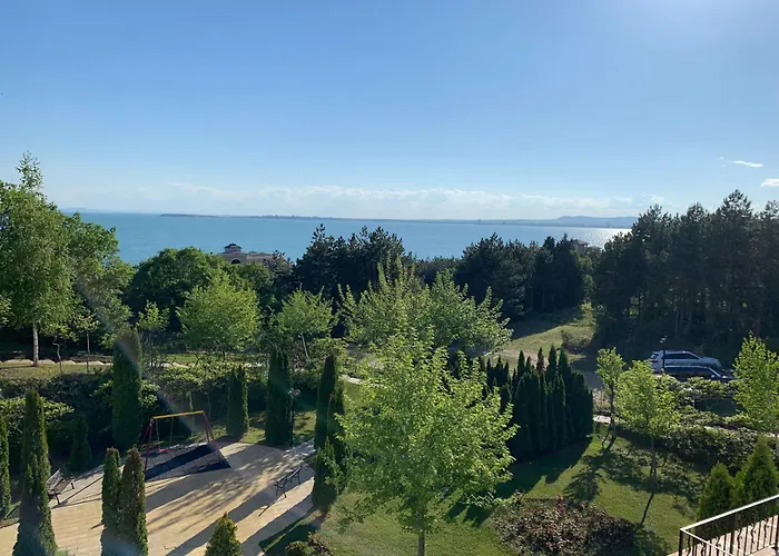 Sveti Vlas-sea Fort- Avalonia *